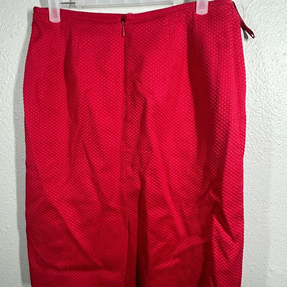 Le Suit Skirt Set Womens Petite 6P Red Textured Button Puff Sleeve Jacket Skirt